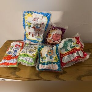 NIP COMPLETE SET OF 6- McDONALD’S HAPPY MEAL TOY STORY 2 CANDY DISPENSERS